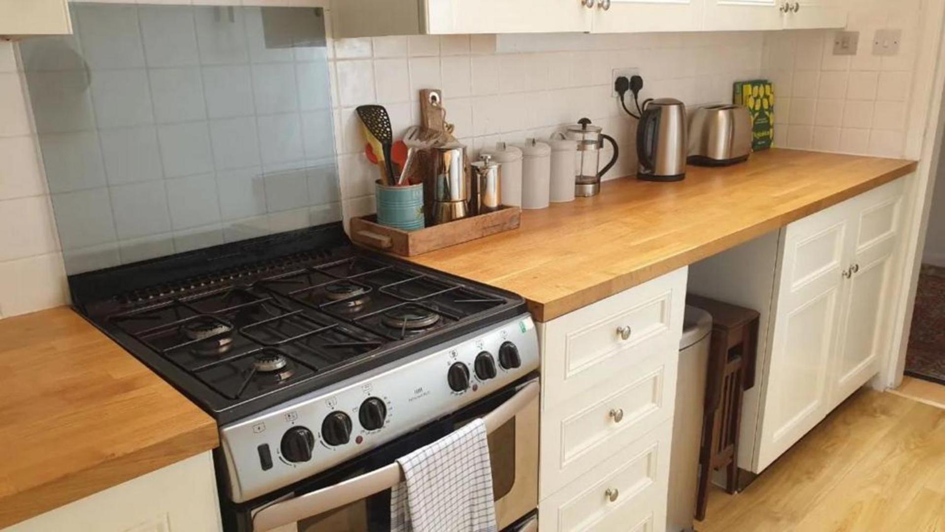 Charming 3 Bedroom Apartment In The Heart Of Vibrant Old Town Edinburgh Bagian luar foto